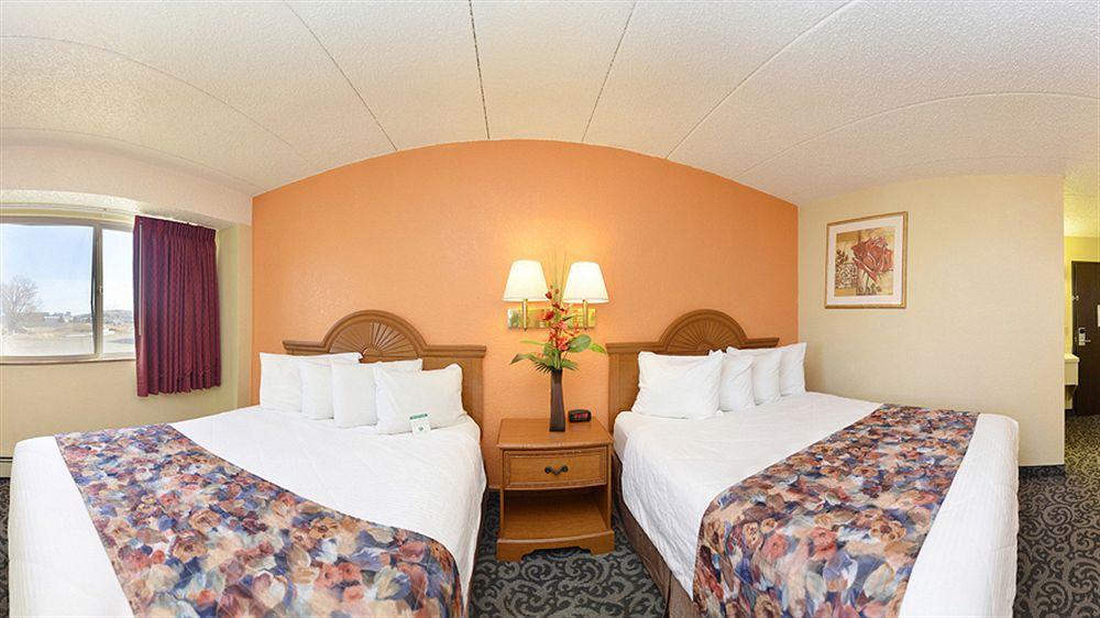 Howard Johnson By Wyndham Billings Esterno foto