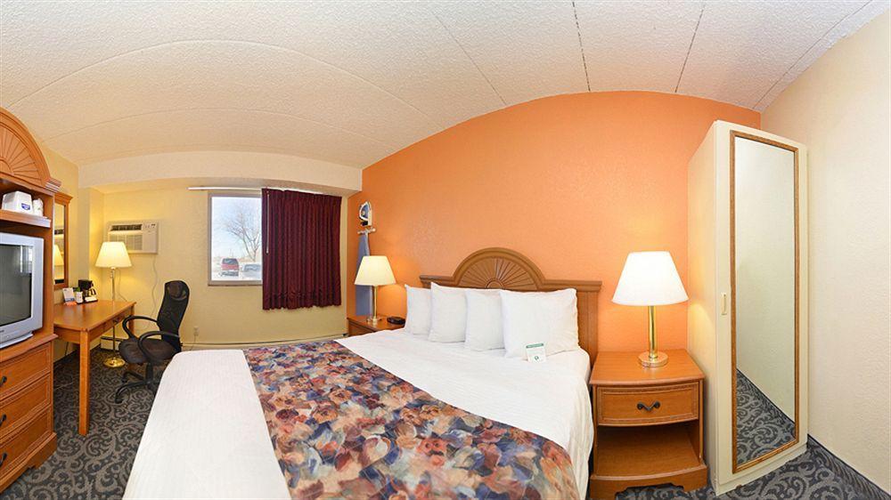 Howard Johnson By Wyndham Billings Esterno foto